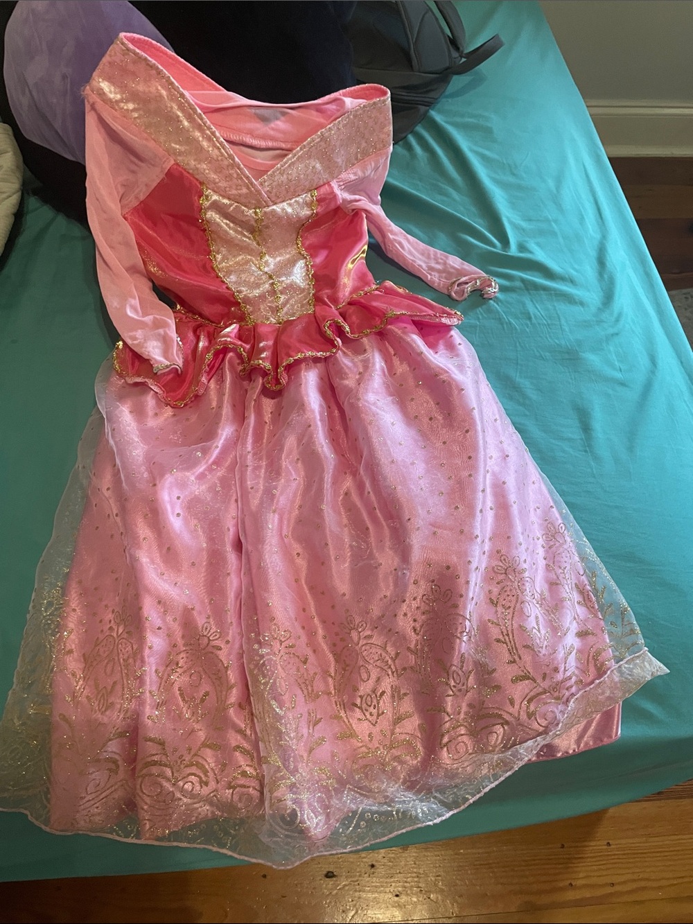 Girls Sparkle Pink Princess Halloween Costume Dress with Gold Trim